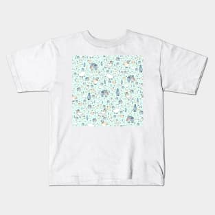 Cute pigeons Kids T-Shirt